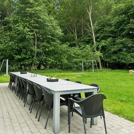 Casa vacanze Lovely In Glesborg With Indoor Swimming Pool