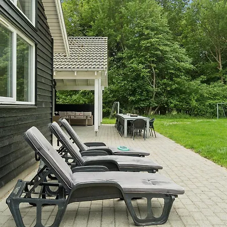 Lovely In Glesborg With Indoor Swimming Pool