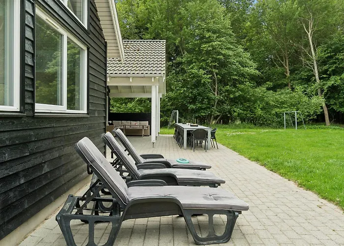 Amazing In Glesborg With Sauna